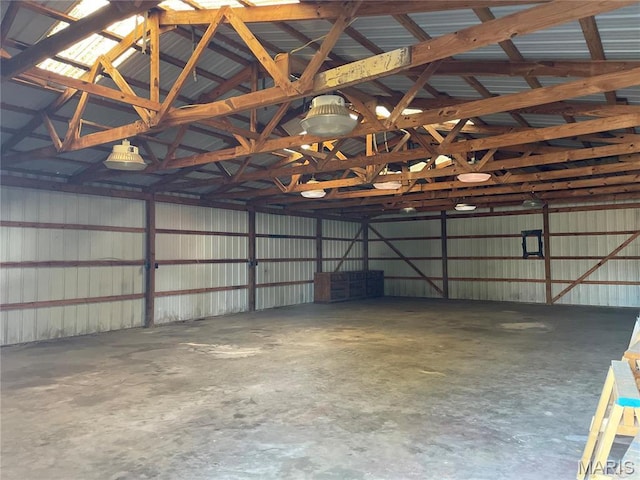 110 Lynn Dr, Sikeston, MO 63801 - garage with metal wall