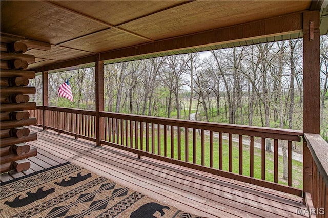 234 SE 350th St, Carrollton, IL 62016 - deck with a lawn
