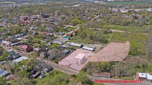 305 N Main St, Saint Genevieve, MO 63670 - aerial view of property and surrounding area