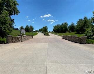 3809 Tanzanite Trl, Edwardsville, IL 62025 - photo 2