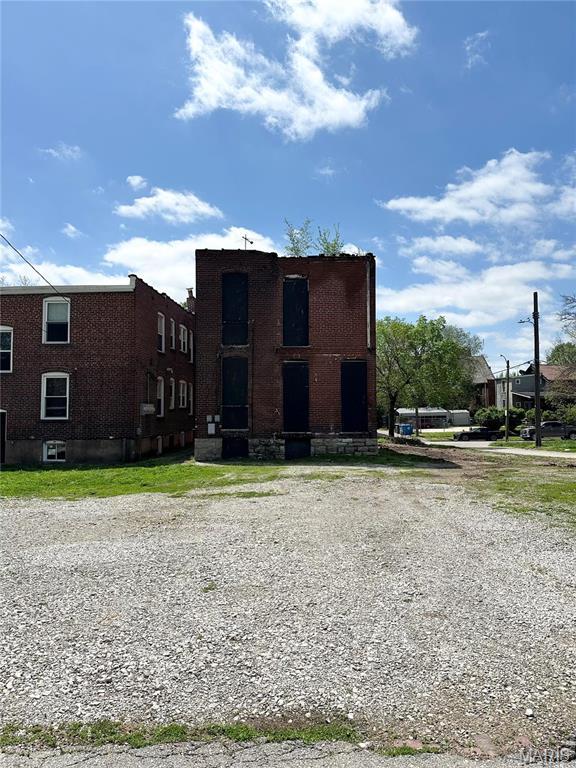 view of building exterior