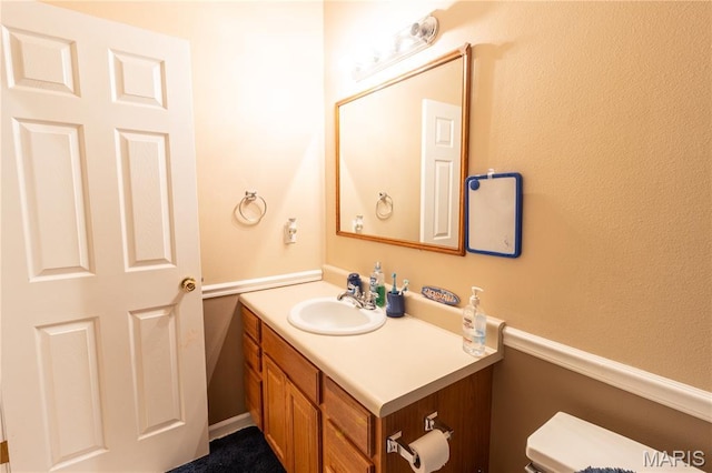 16910 Lawrence Dr, Saint Robert, MO 65584 - bathroom featuring vanity