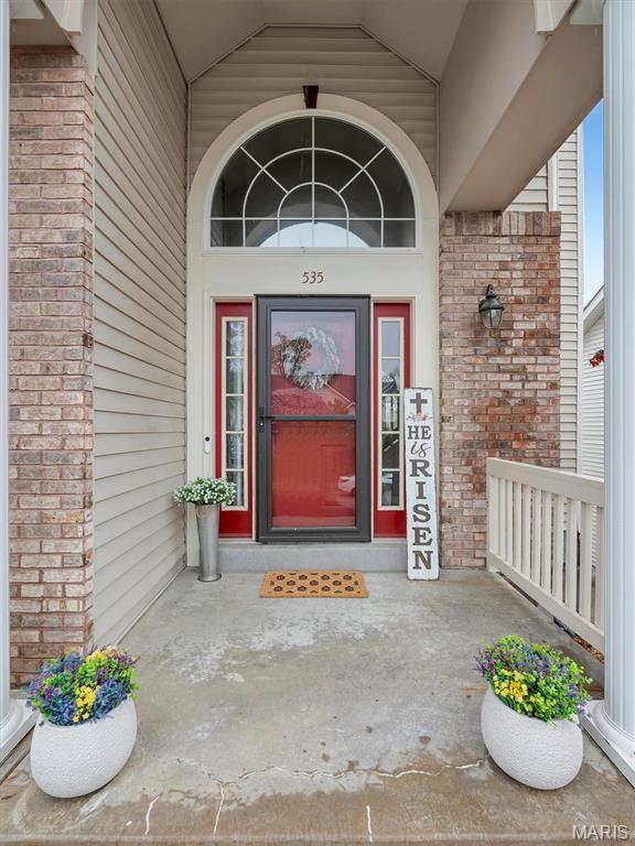 535 Vista Hills Ct, Eureka, MO 63025 - property entrance with brick siding