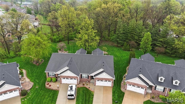 aerial view of property and surrounding area