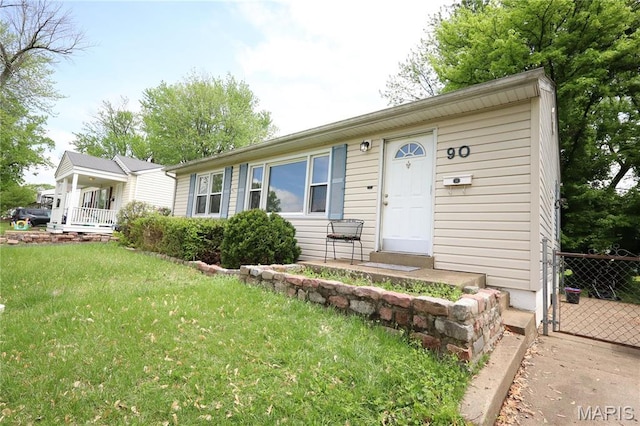 90 La Sierra Dr, Florissant, MO 63031 - view of front of property featuring a porch