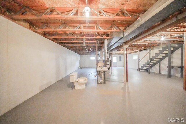 1407 Ramsey Place Rd, Rolla, MO 65401 - basement with stairway