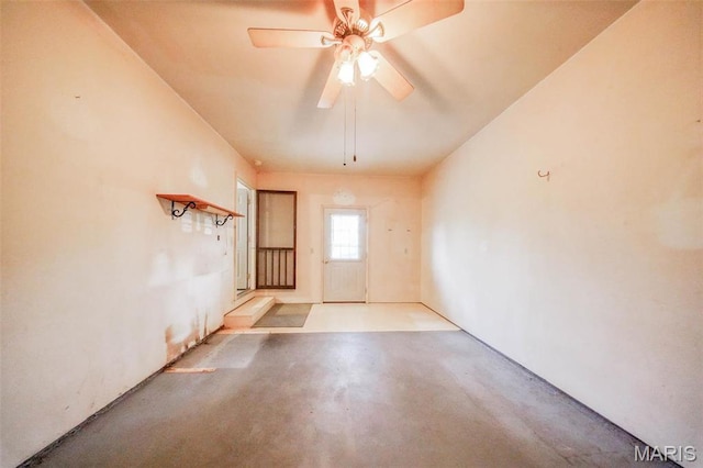 1407 Ramsey Place Rd, Rolla, MO 65401 - empty room featuring concrete floors and ceiling fan