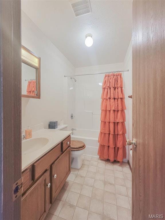 1407 Ramsey Place Rd, Rolla, MO 65401 - full bathroom with vanity, tub / shower combination, and tile patterned flooring