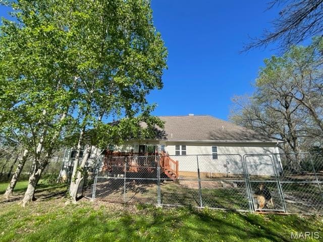 11 Summers Dr, Hawk Point, MO 63349 - back of house featuring fence