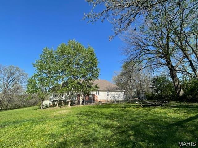 11 Summers Dr, Hawk Point, MO 63349 - view of grassy yard
