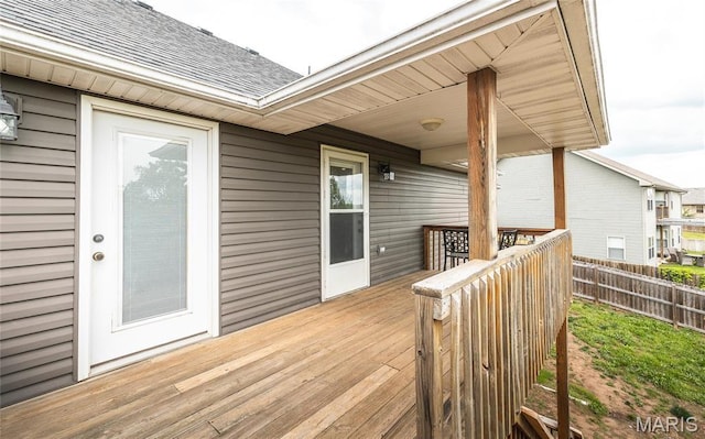 20256 Hardcastle Ln, Saint Robert, MO 65584 - view of deck