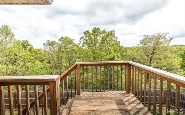 20256 Hardcastle Ln, Saint Robert, MO 65584 - wooden deck with a forest view