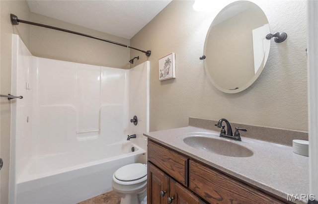 20256 Hardcastle Ln, Saint Robert, MO 65584 - bathroom featuring toilet, vanity, shower / washtub combination, and a textured wall