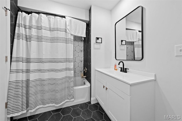 1326 Graham St, Saint Louis, MO 63139 - full bath featuring shower / bath combo, tile patterned flooring, and vanity
