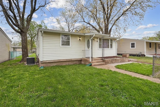 2145 Miracle Ave, Granite City, IL 62040 - photo 3