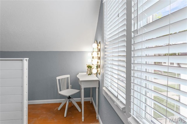 1404 Lemon St, Highland, IL 62249 - home office featuring baseboards