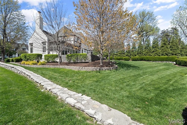 2 Northcote Rd, Saint Louis, MO 63144 - view of green lawn