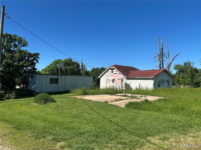 6966 Front St, Barnhart, MO 63012 - view of green lawn