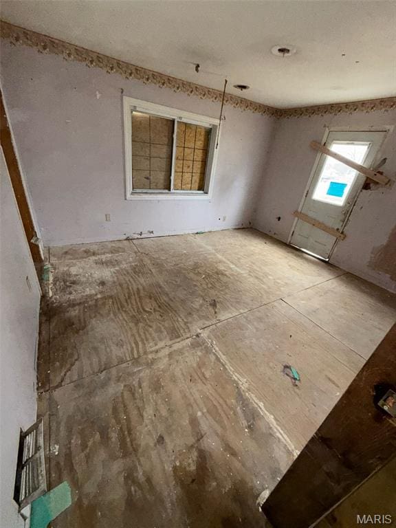 6966 Front St, Barnhart, MO 63012 - view of unfurnished room