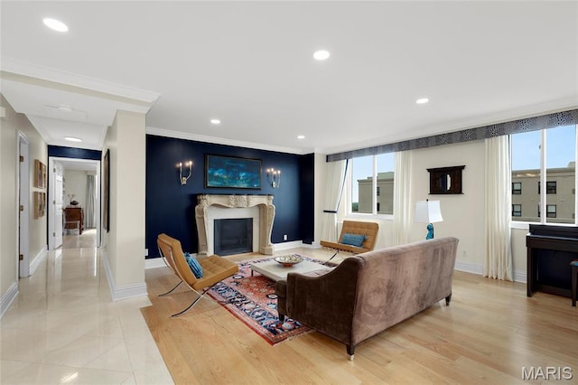 900 S Hanley Rd Unit 15E, Clayton, MO 63105 - living area featuring baseboards, ornamental molding, a fireplace, and recessed lighting