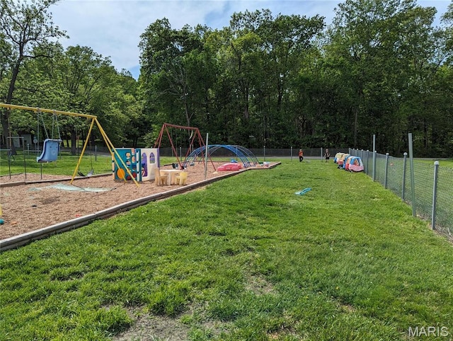 705 Burks Rd, Farmington, MO 63640 - view of community play area