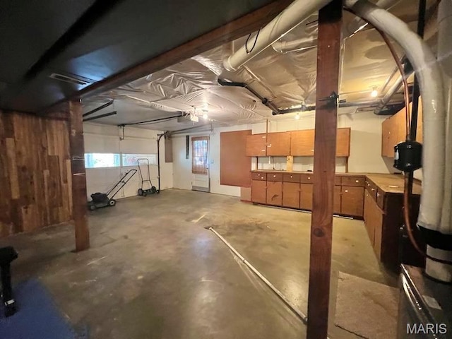 below grade area with a garage