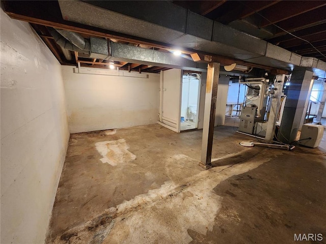 4028 Mcmasters Ave, Hannibal, MO 63401 - view of unfinished basement