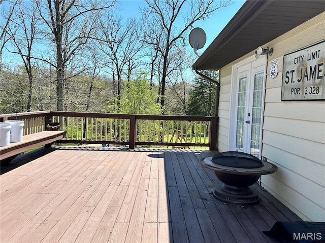 34 Kathryn Dr, St James, MO 65559 - wooden terrace with french doors