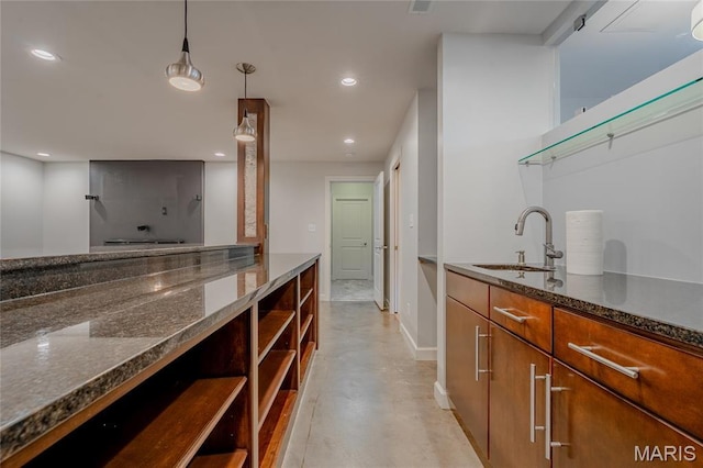 734 Fuhrmann Ter, Glendale, MO 63122 - bar area featuring a sink, finished concrete floors, baseboards, recessed lighting, and decorative light fixtures