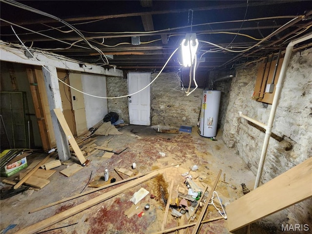420 E 9th St, Alton, IL 62002 - unfinished basement with gas water heater