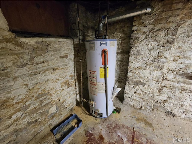 420 E 9th St, Alton, IL 62002 - utilities with gas water heater