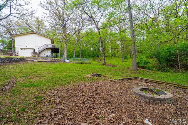 10280 County Road 3110, Rolla, MO 65401 - view of green lawn with stairway