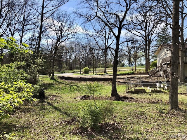 10280 County Road 3110, Rolla, MO 65401 - view of yard with stairway