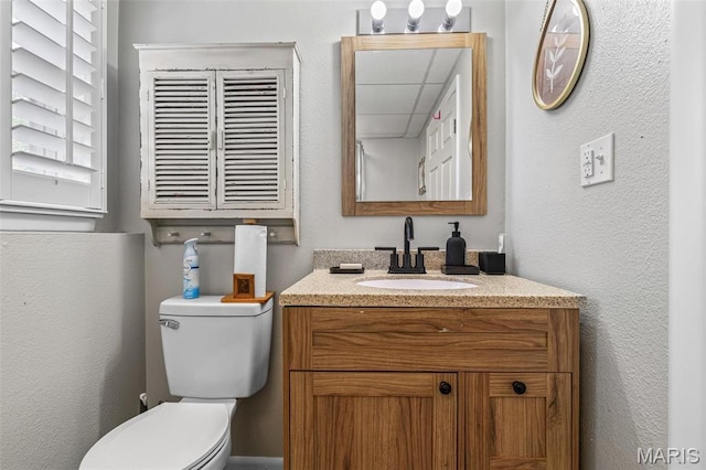 809 Cottage Rd, Bonne Terre, MO 63628 - half bathroom featuring toilet and vanity