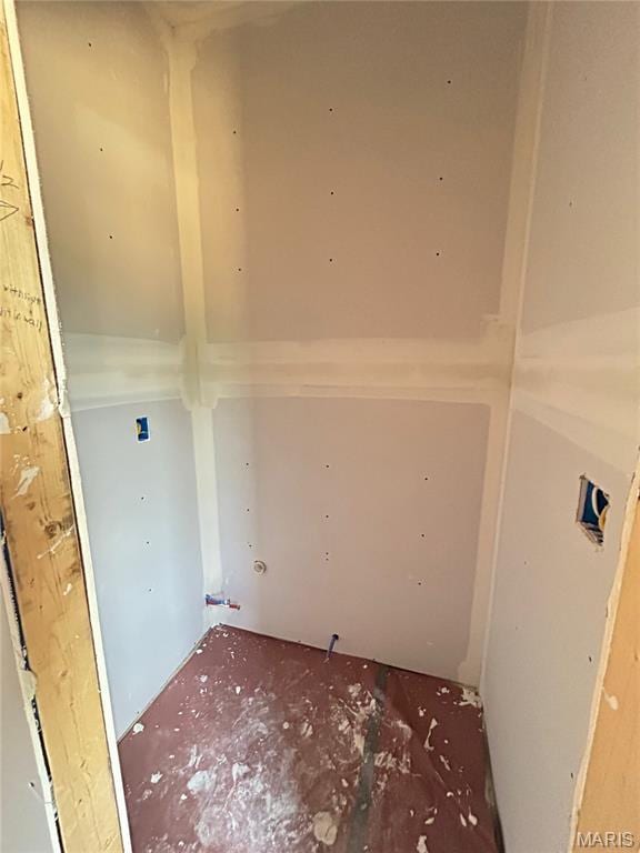 1311 County Road 4180, Salem, MO 65560 - view of laundry area