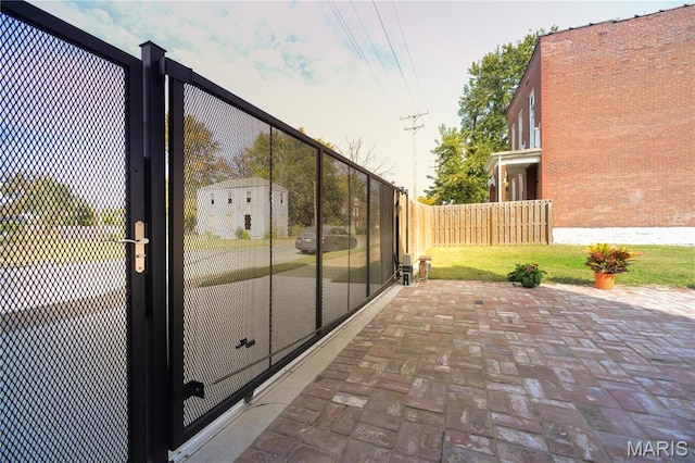 125 W Steins St, Saint Louis, MO 63111 - photo 25