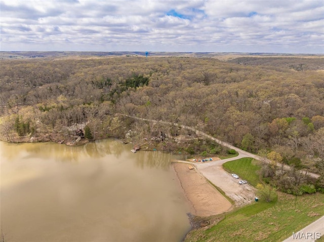 1556 Bliss Lake Dr, Innsbrook, MO 63390 - aerial view of property's location with a heavily wooded area and a nearby body of water