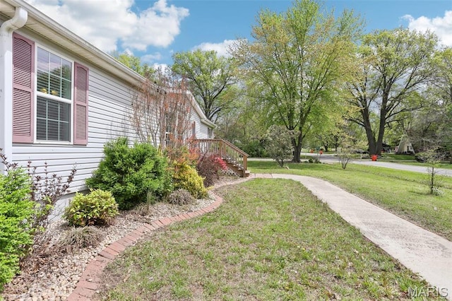 21839 Dove Ln, Carlyle, IL 62231 - view of grassy yard