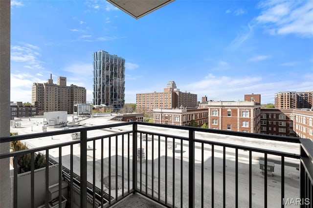 4909 Laclede Ave Unit 805, Saint Louis, MO 63108 - balcony featuring a city view