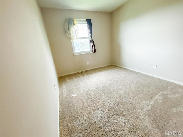 19113 Bent Oak Dr, Warrenton, MO 63383 - unfurnished room featuring carpet and baseboards