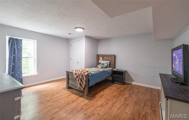 104 Crosscut Rd, Saint Robert, MO 65584