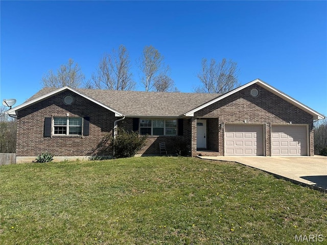 19252 Lambert Ln, Waynesville, MO 65583 - ranch-style home featuring brick siding, a garage, driveway, and a front lawn