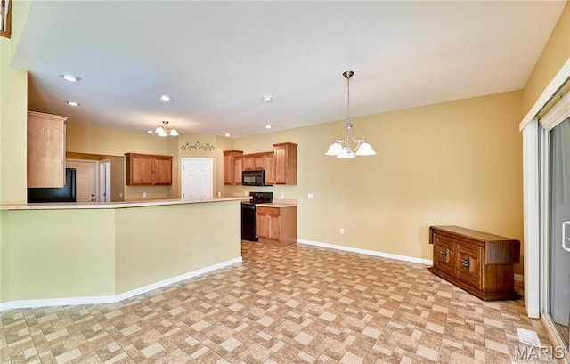 225 River Bluff Ct, Troy, MO 63379 - kitchen featuring black appliances, a chandelier, baseboards, recessed lighting, and light countertops