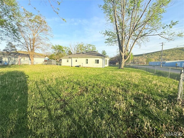 210 W Walnut St, Pilot Knob, MO 63663 - photo 9