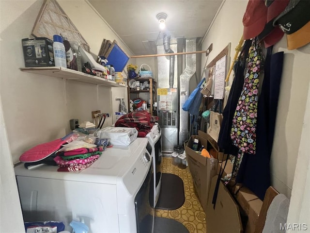 417 E 5th St, Ramsey, IL 62080 - laundry room featuring independent washer and dryer and tile patterned floors
