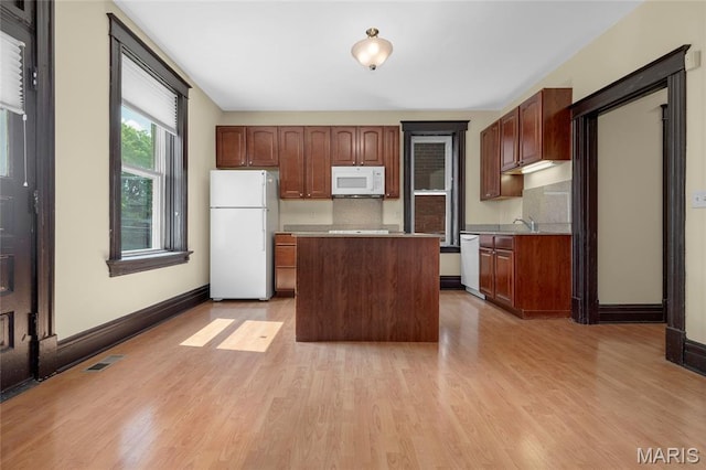 2704 Alhambra Ct, Saint Louis, MO 63118 - photo 22