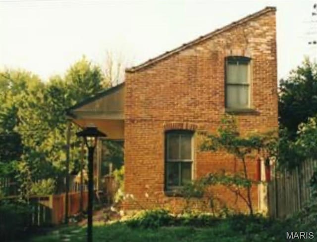1014 Geyer Ave, Saint Louis, MO 63104 - photo 1