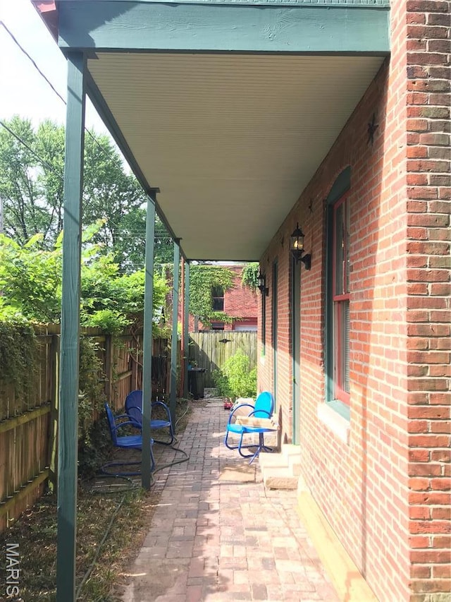 1014 Geyer Ave, Saint Louis, MO 63104 - photo 2
