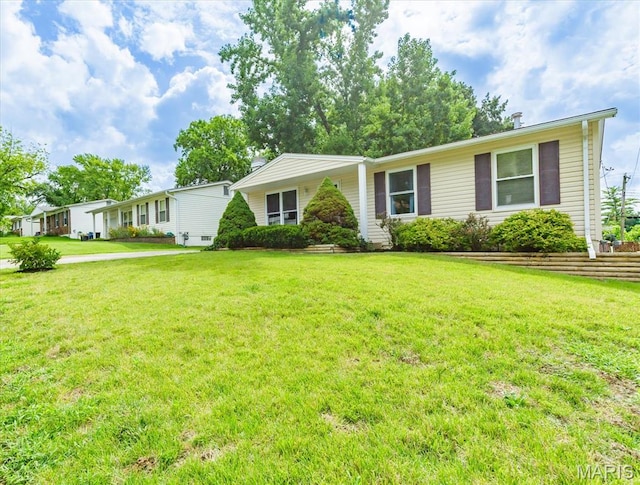 5407 Ville Rosa Ln, Hazelwood, MO 63042 - photo 2