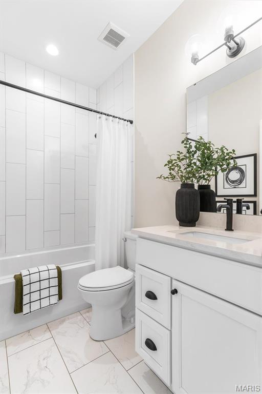 2217 Valleyview Dr, Barnhart, MO 63012 - bathroom with toilet, marble finish flooring, shower / bath combination with curtain, vanity, and recessed lighting